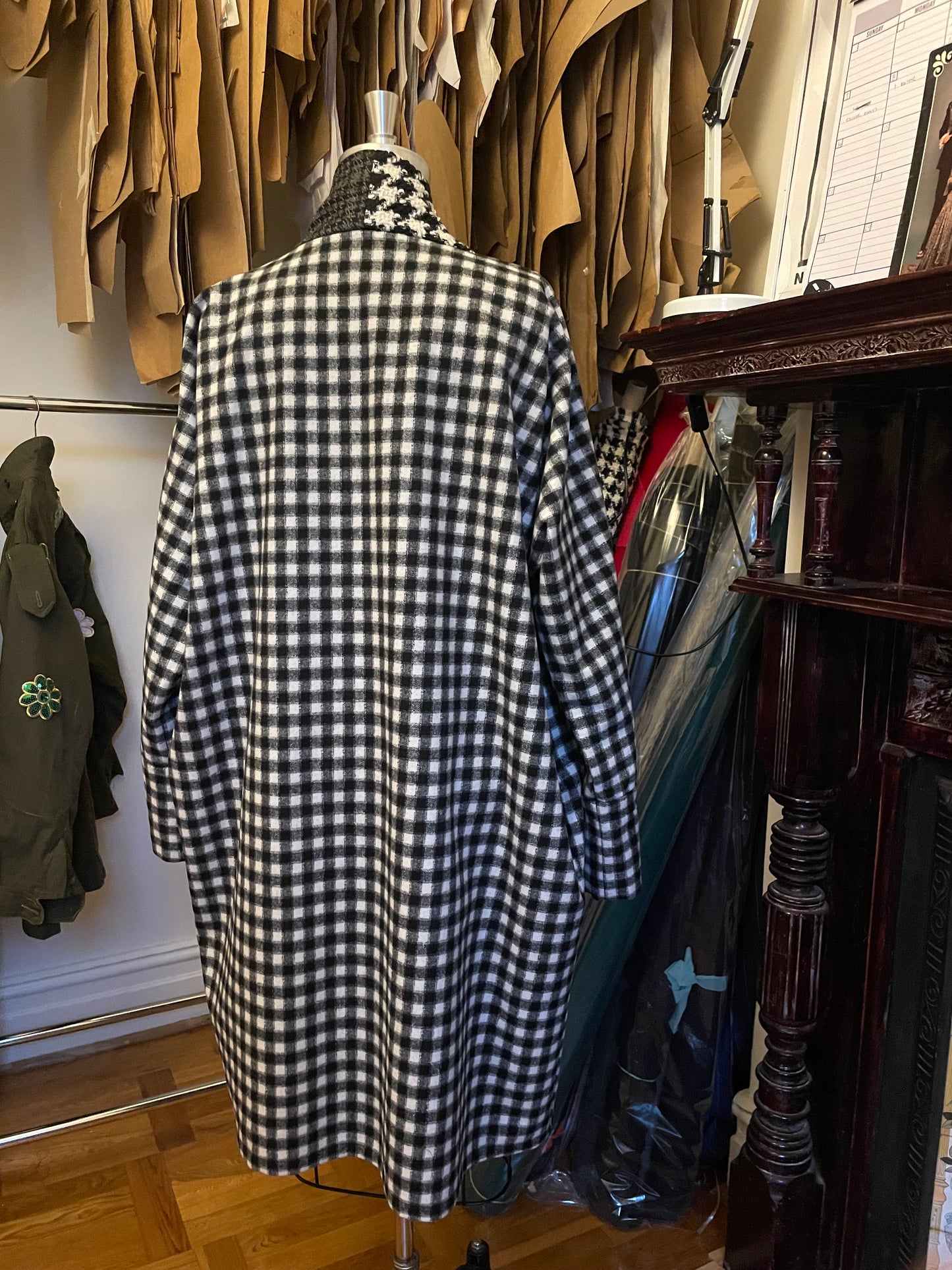 Studio duster No.6